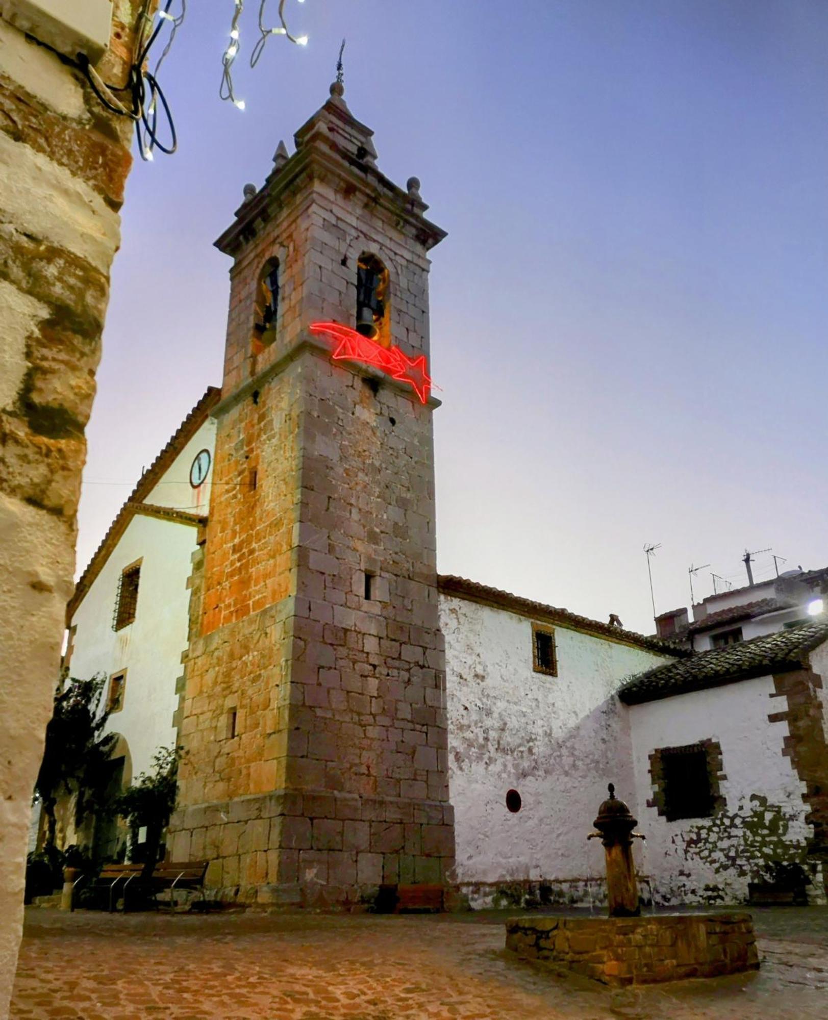 Casa Rural Ana Maria Ain Ahín エクステリア 写真